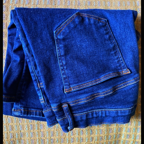 Banana Republic Slim-fit Jeans 32L - Picture 6 of 8